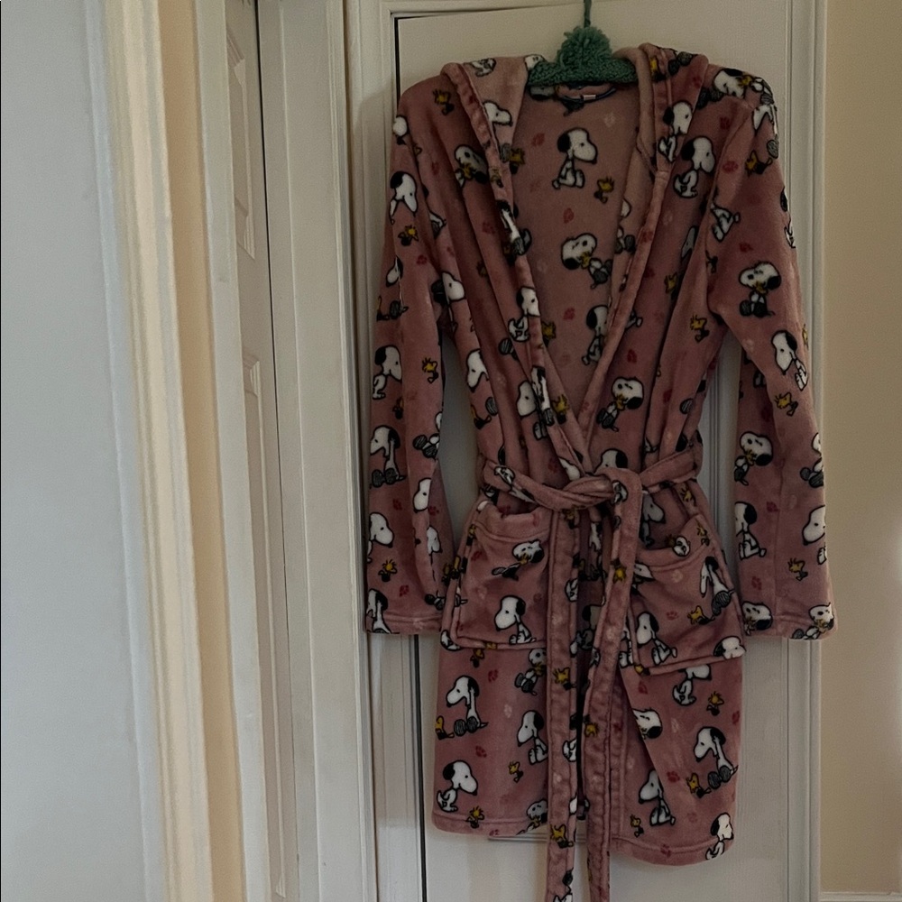 SNOOPY & WOODSTOCK WOMEN’S ROBE